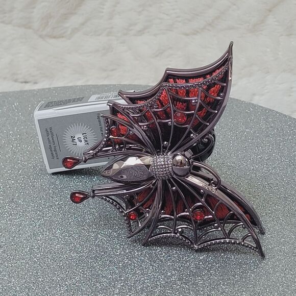 BBW Bejeweled Bat-terfly Nightlight Wallflowers Fragrance Plug 2024 New OOS - Picture 5 of 8